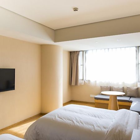 Ji Hotel Shanghai Stadium Bagian luar foto
