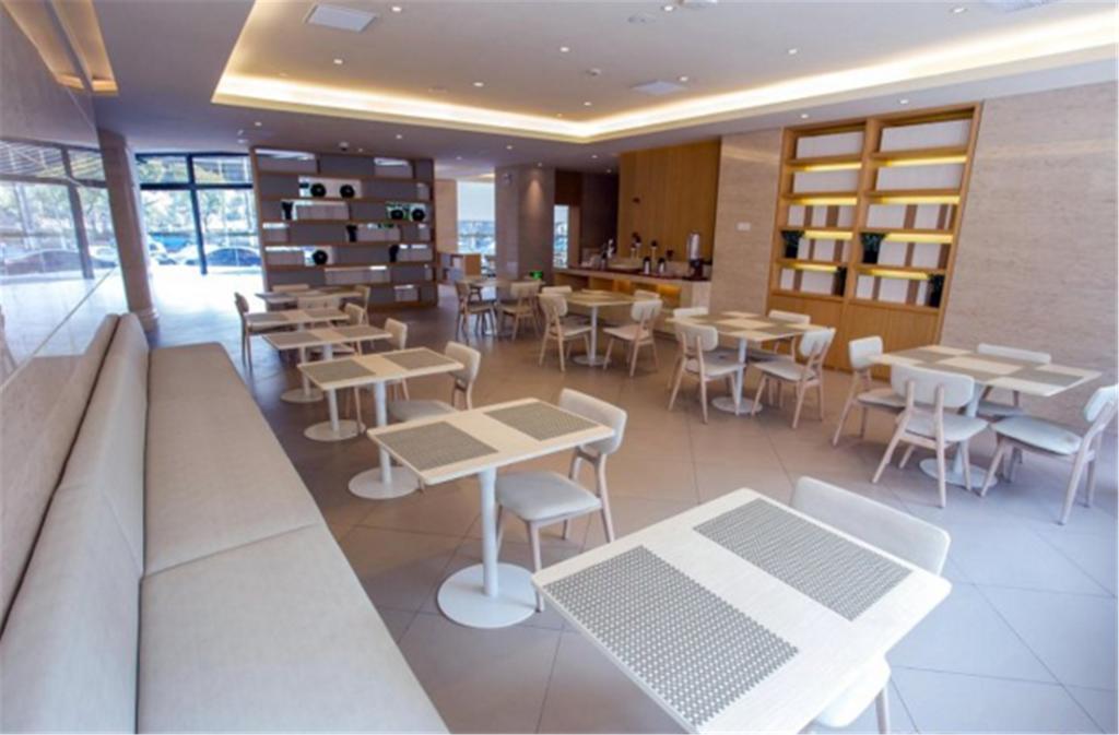Ji Hotel Shanghai Stadium Bagian luar foto