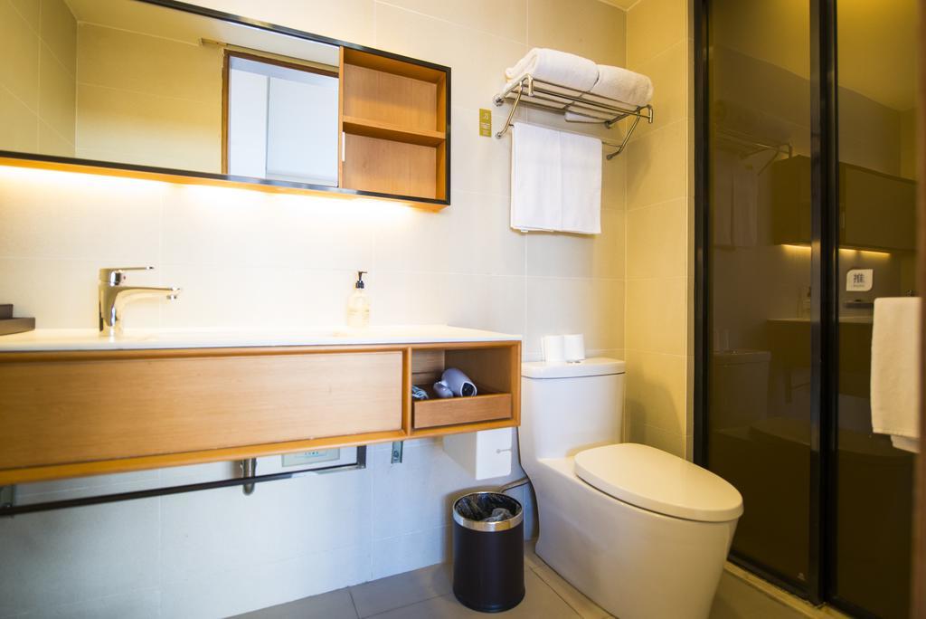 Ji Hotel Shanghai Stadium Bagian luar foto