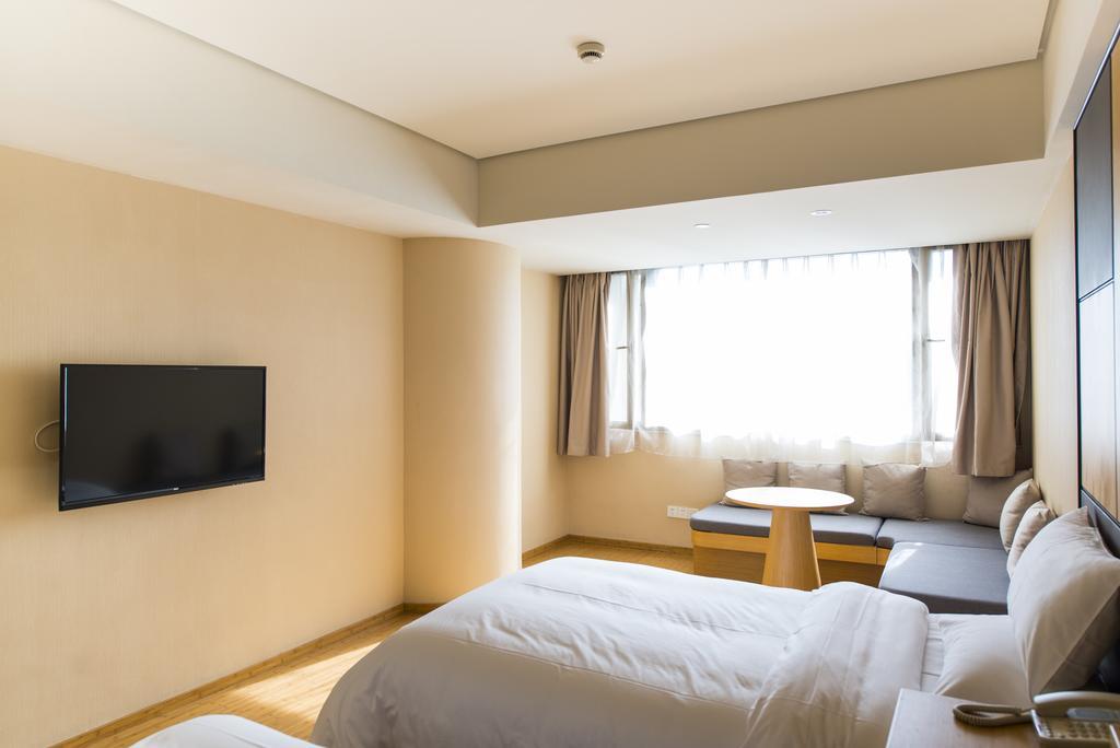 Ji Hotel Shanghai Stadium Bagian luar foto